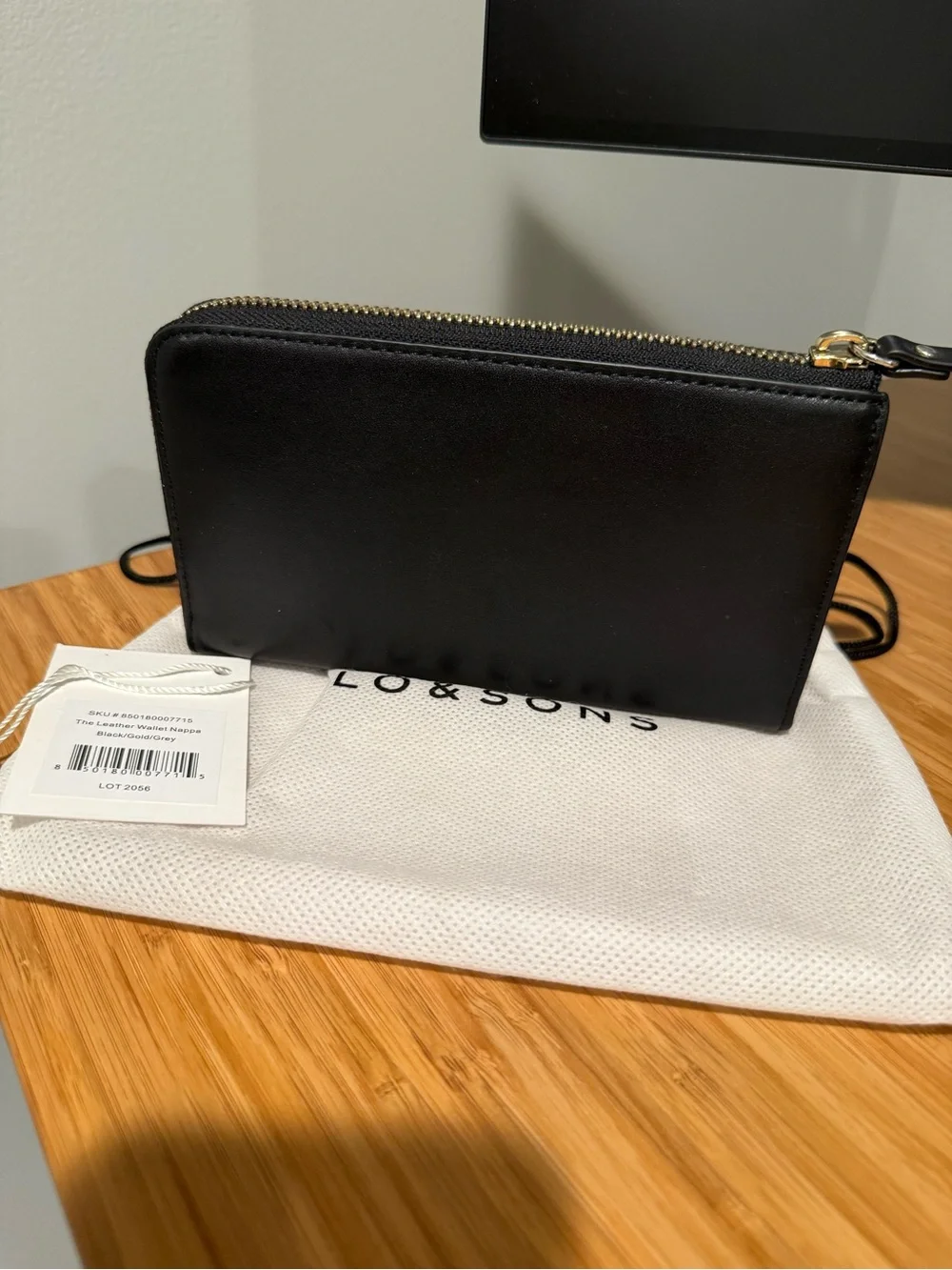 Lo & Sons Black Leather Zip Around Wallet Clutch - Nappa leather